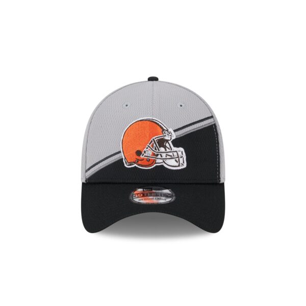 Cleveland Browns NFL New Era 2023 Fashion Sideline 39Thirty Cap - Image 2