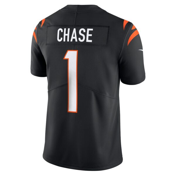 Men's Nike Ja'Marr Chase Black Cincinnati Bengals  Vapor Untouchable Limited Jersey - Image 3