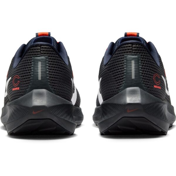 Unisex Nike  Anthracite Chicago Bears Zoom Pegasus 40 Running Shoe - Image 5